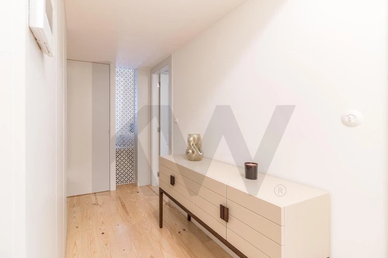 Apartamento T2 para Arrendamento em Santa Maria Maior Foto 5