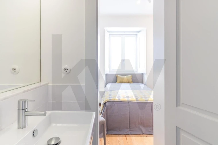 Apartamento T2 para Arrendamento em Santa Maria Maior Foto 10