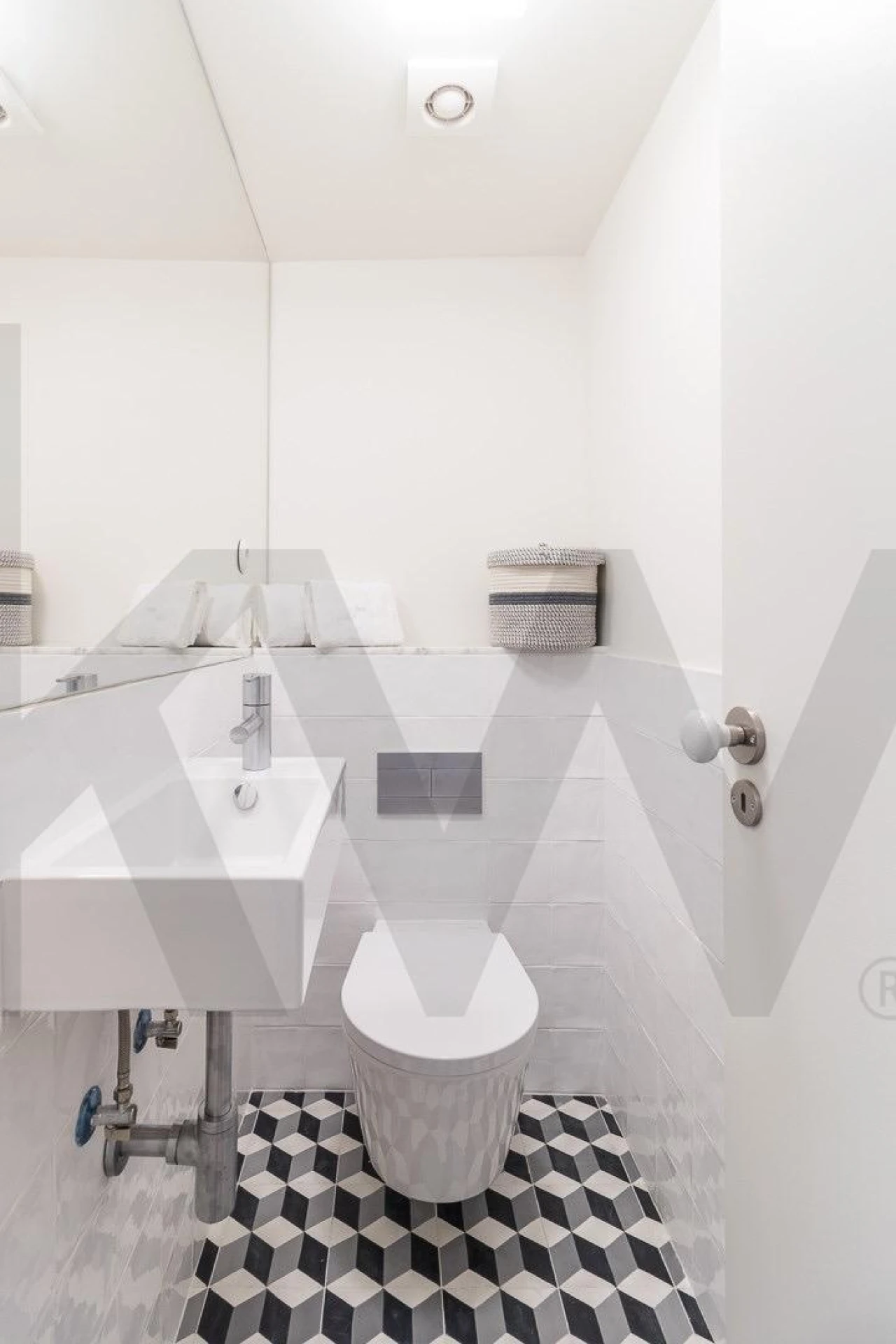 Apartamento T2 para Arrendamento em Santa Maria Maior Foto 15