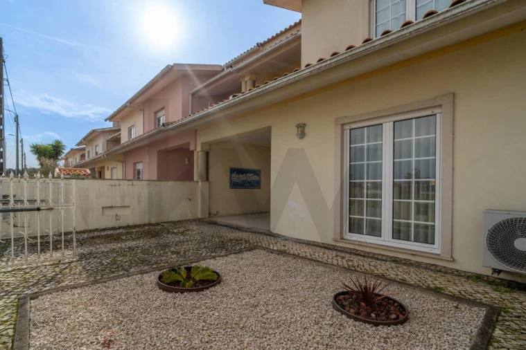 Moradia T4 para Venda em Gafanha da Nazaré Foto 16