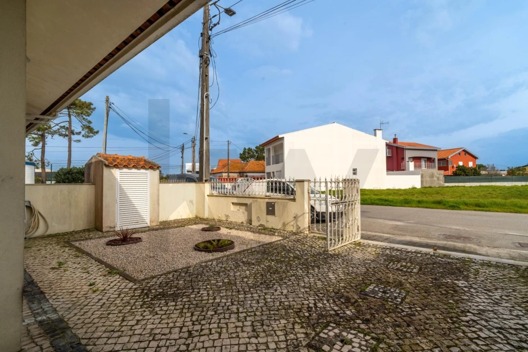 Moradia T4 para Venda em Gafanha da Nazaré Foto 5