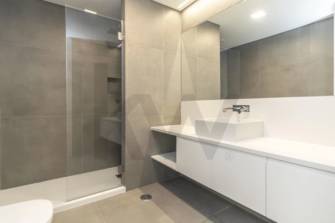 Apartamento T1 para Arrendamento em Alcochete Foto 9