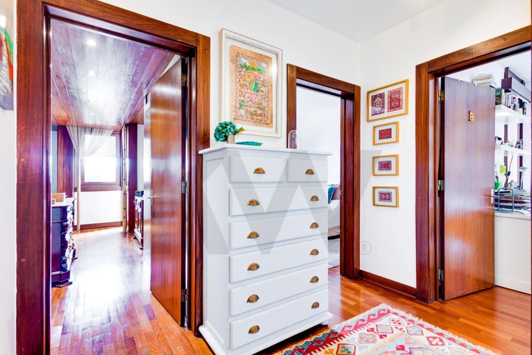 Apartamento T4 para Venda em Águas Livres Foto 20