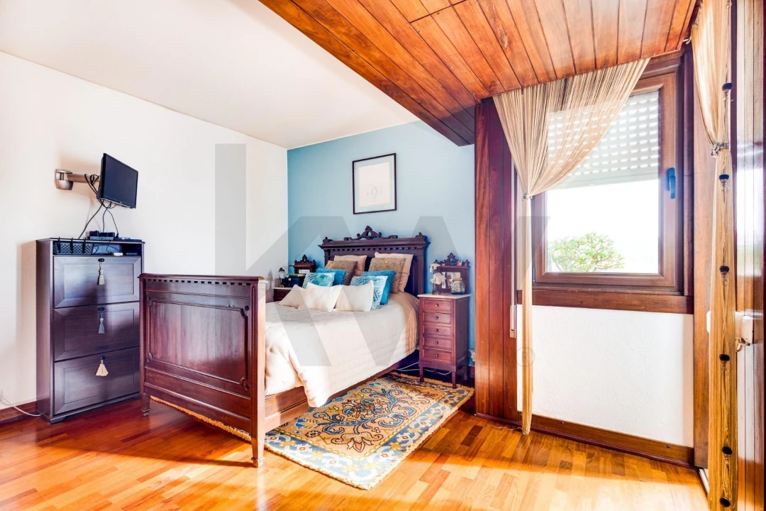 Apartamento T4 para Venda em Águas Livres Foto 28