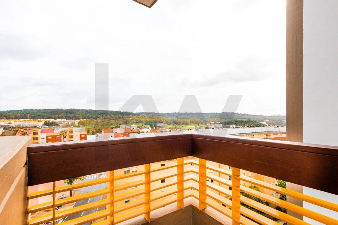 Apartamento T4 para Venda em Águas Livres Foto 16