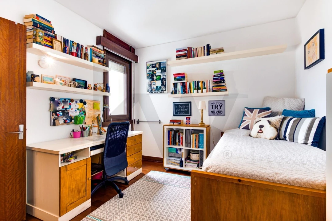 Apartamento T4 para Venda em Águas Livres Foto 22