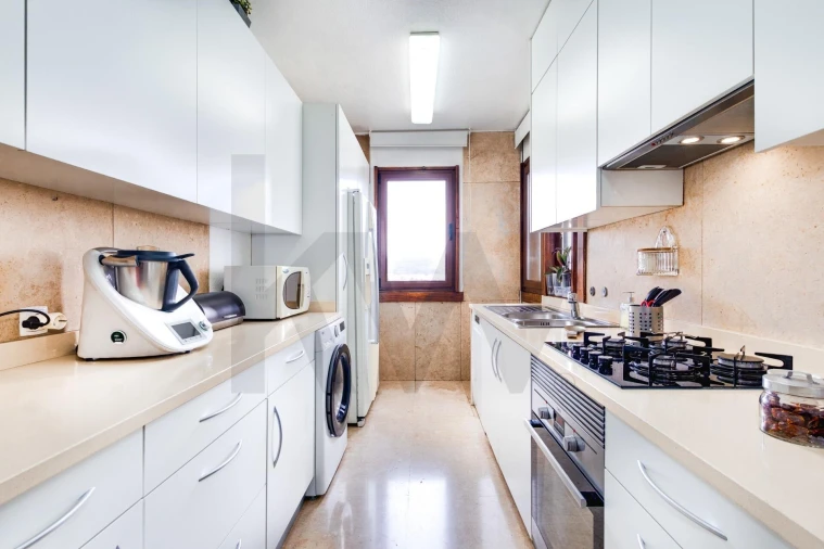 Apartamento T4 para Venda em Águas Livres Foto 11