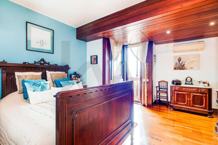 Apartamento T4 para Venda em Águas Livres Foto 36