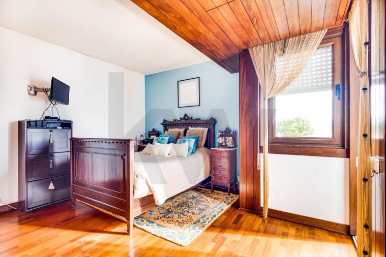 Apartamento T4 para Venda em Águas Livres Foto 28