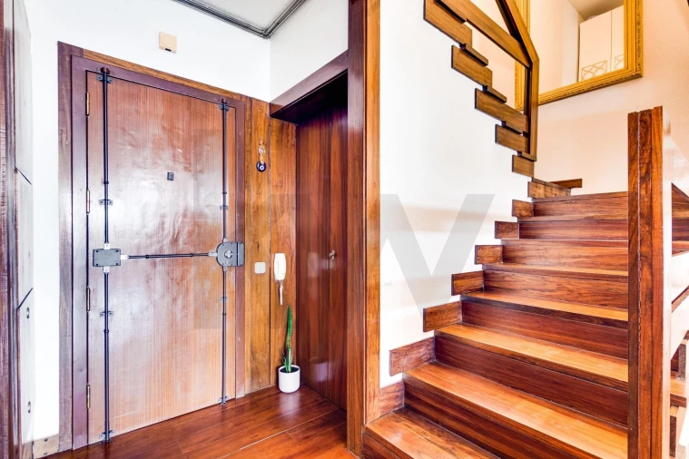 Apartamento T4 para Venda em Águas Livres Foto 10