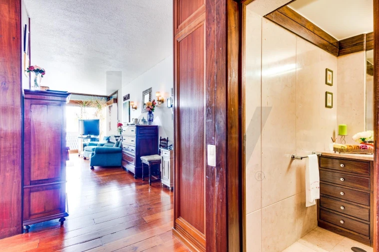 Apartamento T4 para Venda em Águas Livres Foto 18