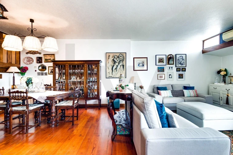 Apartamento T4 para Venda em Águas Livres Foto 6