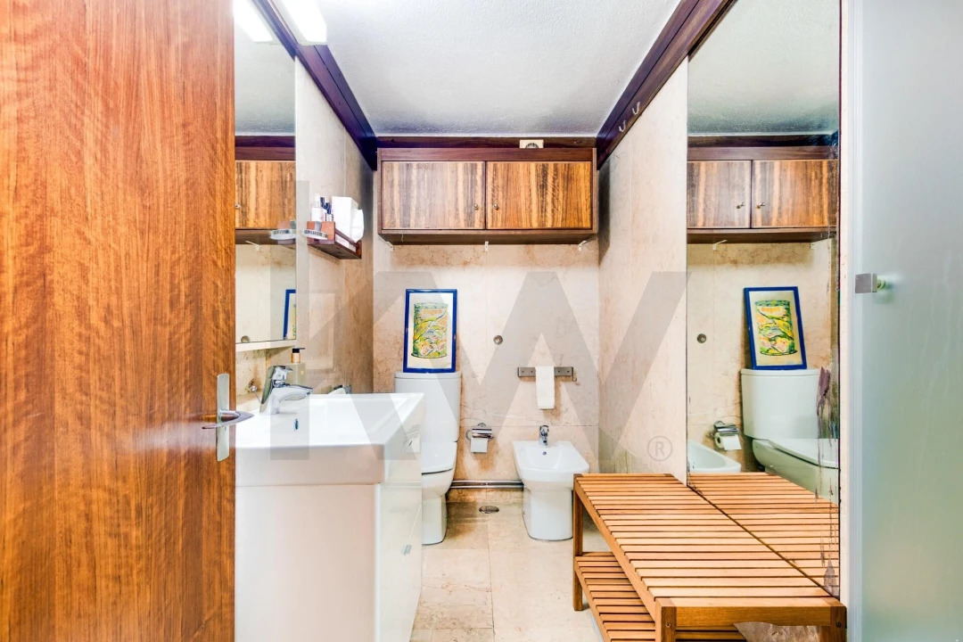 Apartamento T4 para Venda em Águas Livres Foto 27