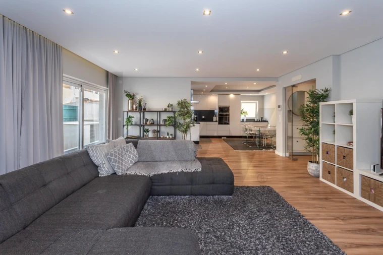 Moradia T4 para Venda em Algueirão-Mem Martins Foto 8