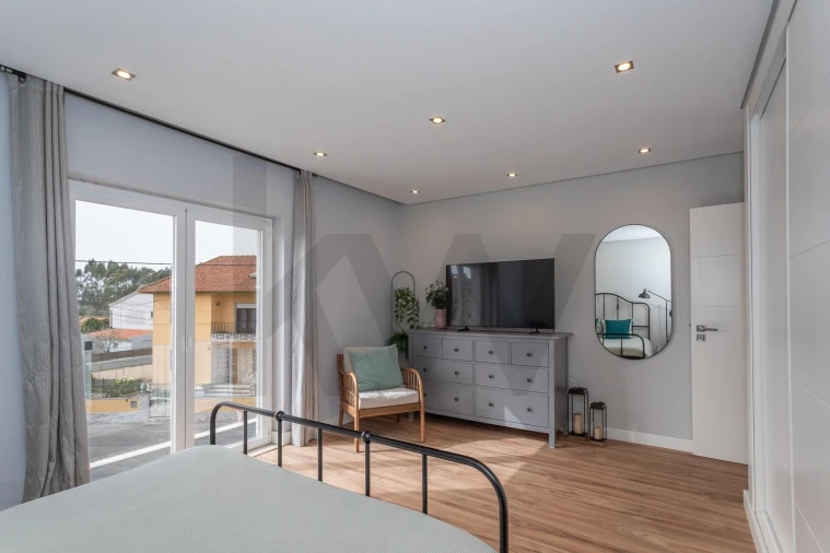 Moradia T4 para Venda em Algueirão-Mem Martins Foto 35