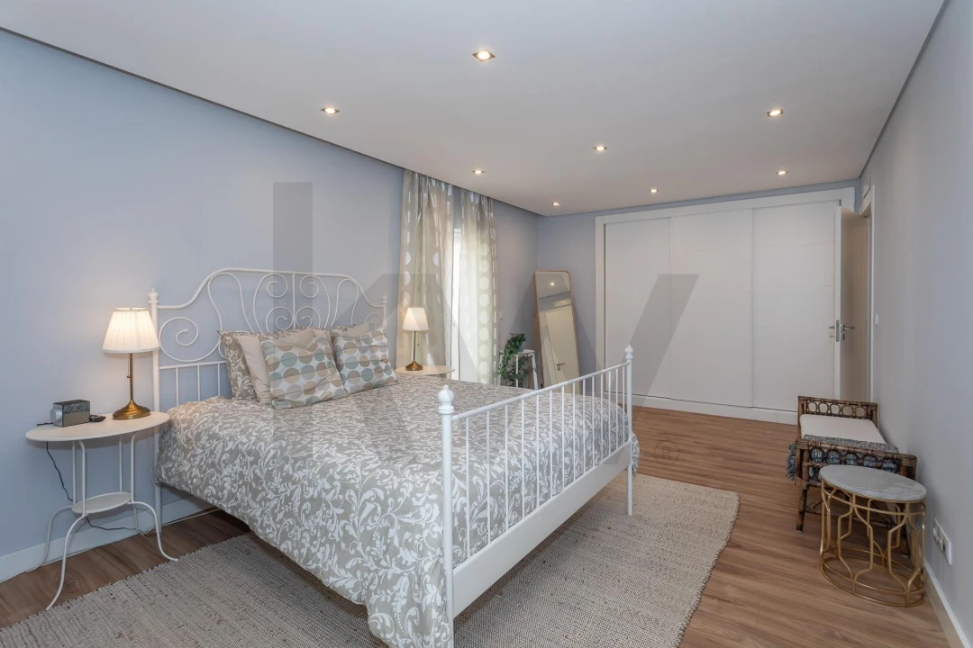 Moradia T4 para Venda em Algueirão-Mem Martins Foto 20