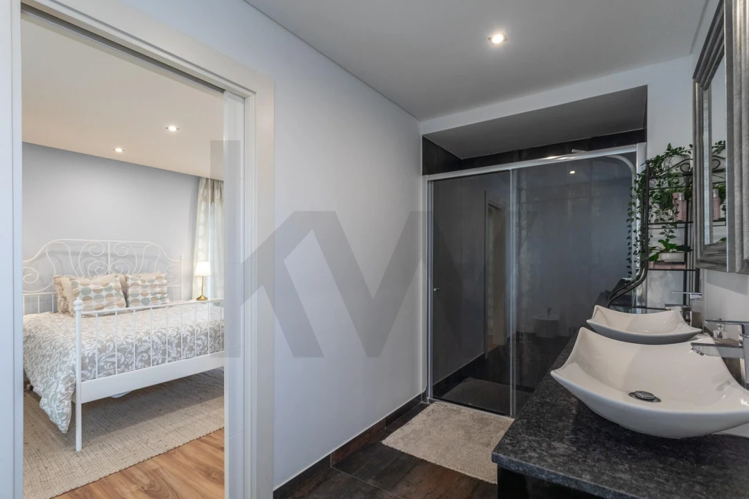 Moradia T4 para Venda em Algueirão-Mem Martins Foto 24