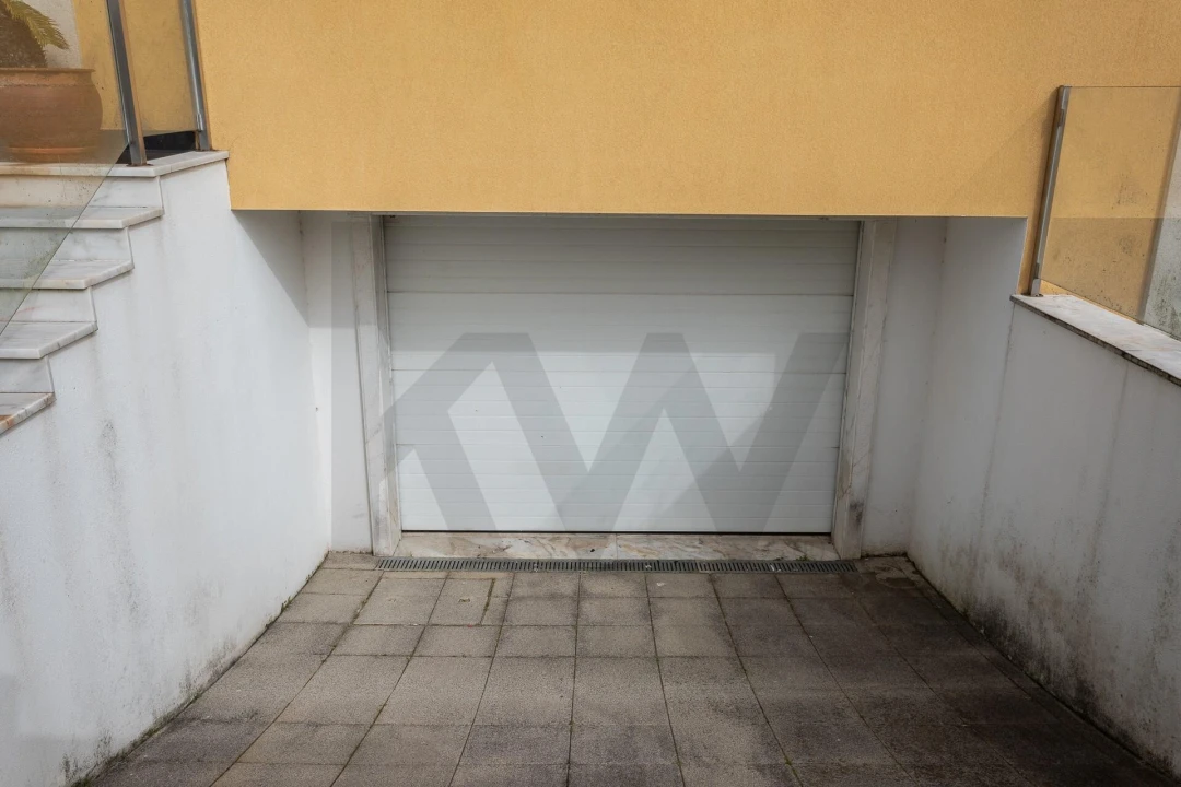 Moradia T4 para Venda em Algueirão-Mem Martins Foto 54