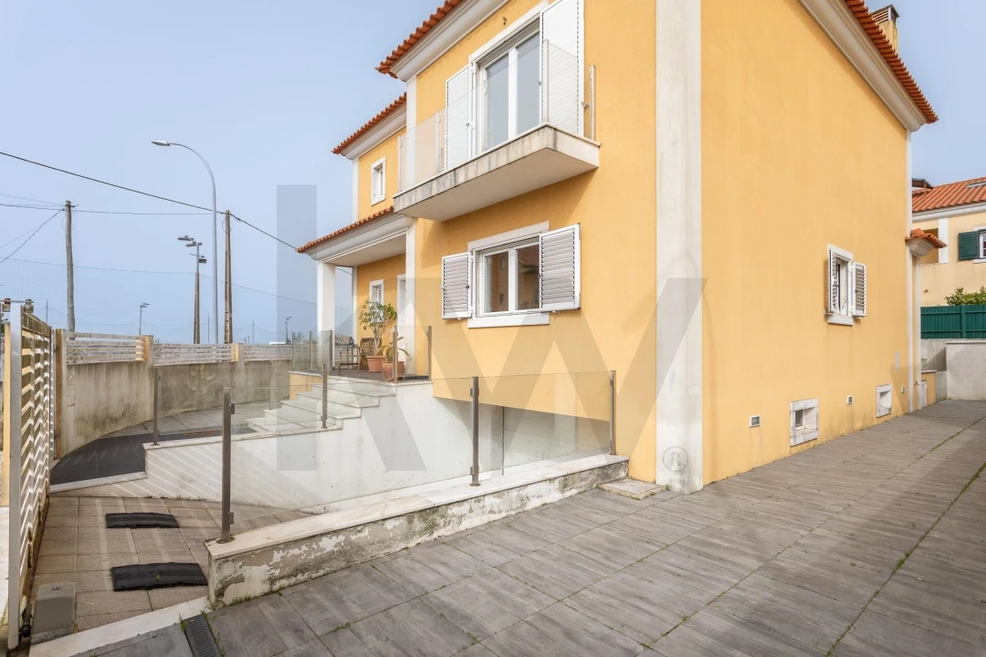 Moradia T4 para Venda em Algueirão-Mem Martins Foto 55