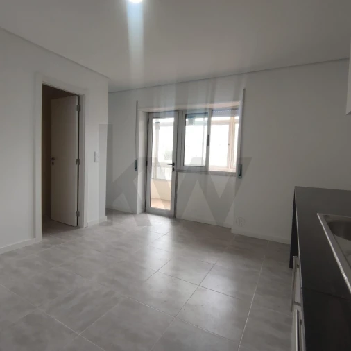 Apartamento T2 para Venda em Amora Foto 12