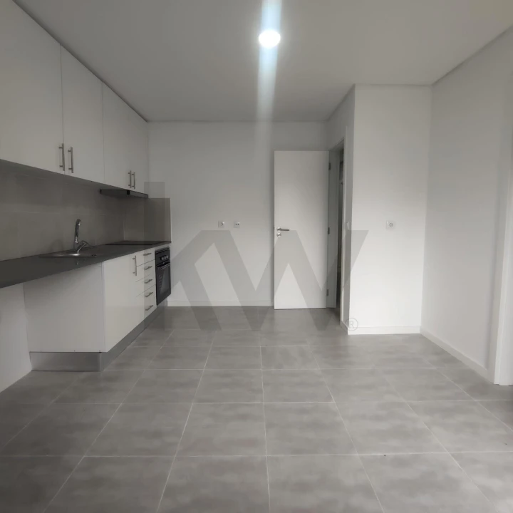 Apartamento T2 para Venda em Amora Foto 14