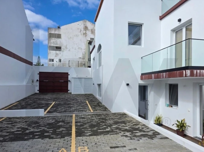 Apartamento T2 para Venda em Ponta Delgada (São José) Foto 18