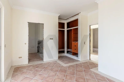 Moradia T3 para Venda em Santa Cruz