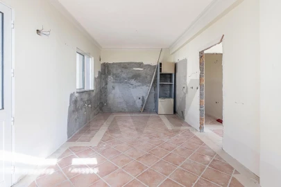 Moradia T3 para Venda em Santa Cruz
