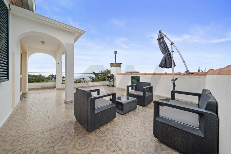 Moradia T5 para Venda em Prazeres Foto 18