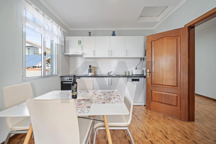 Moradia T5 para Venda em Prazeres Foto 14