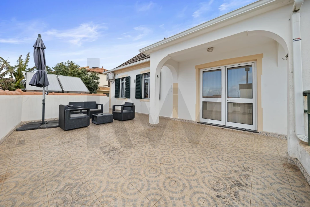 Moradia T5 para Venda em Prazeres Foto 21