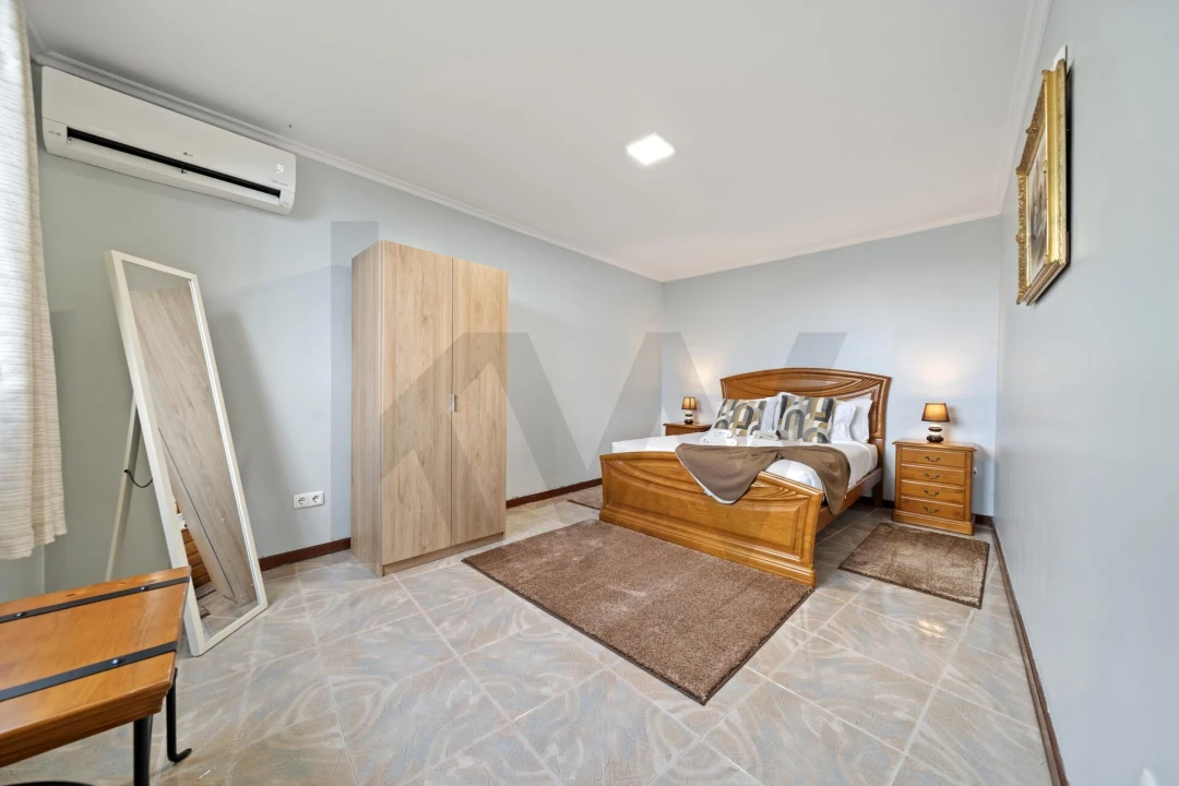 Moradia T5 para Venda em Prazeres Foto 29