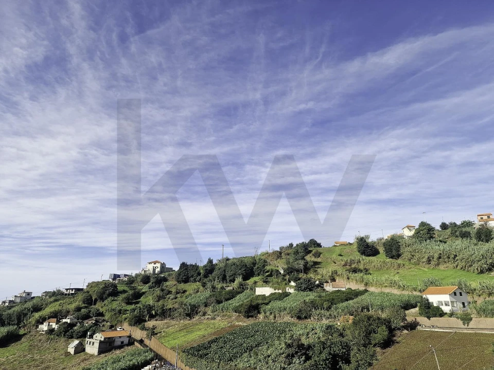 Terreno para Venda em Canhas Foto 3