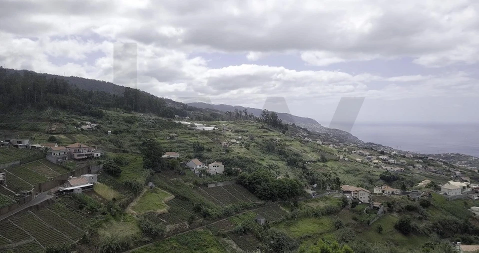 Terreno para Venda em Canhas Foto 16