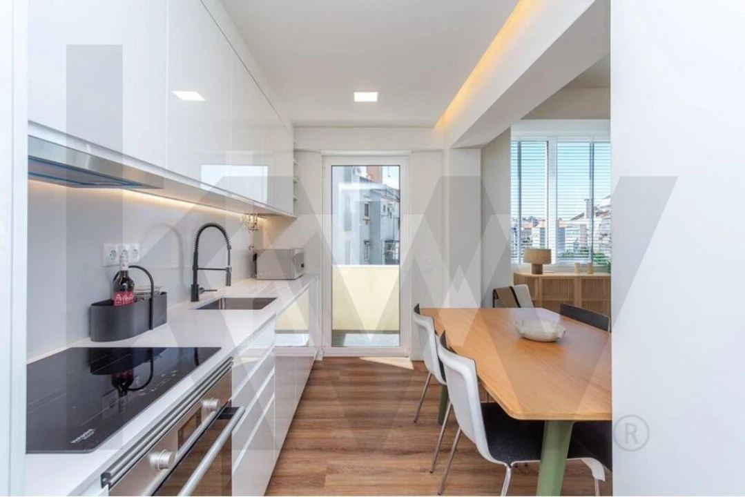 Apartamento T2 para Venda em Ajuda Foto 15