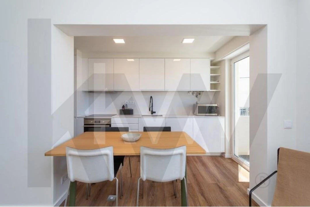 Apartamento T2 para Venda em Ajuda Foto 8
