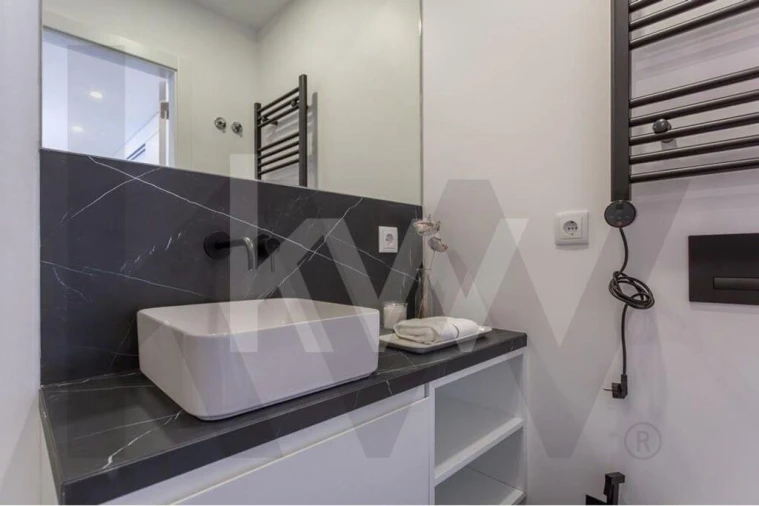 Apartamento T2 para Venda em Ajuda Foto 27