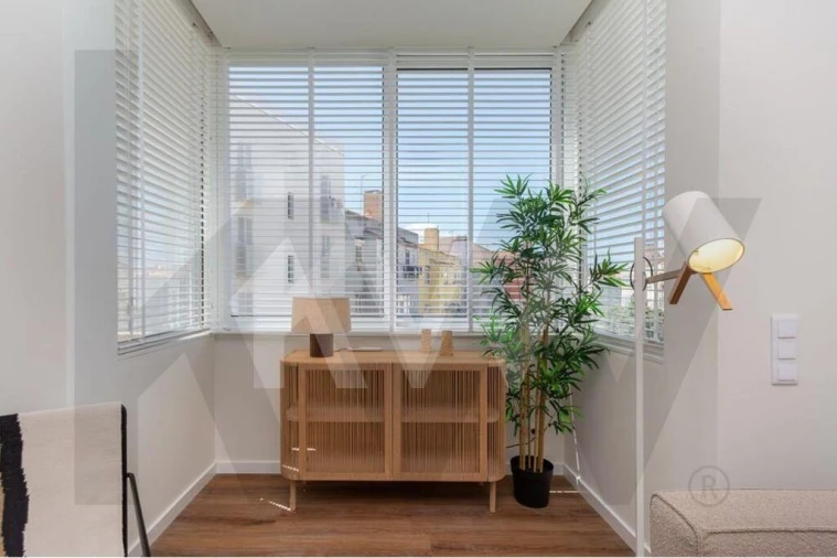Apartamento T2 para Venda em Ajuda Foto 11