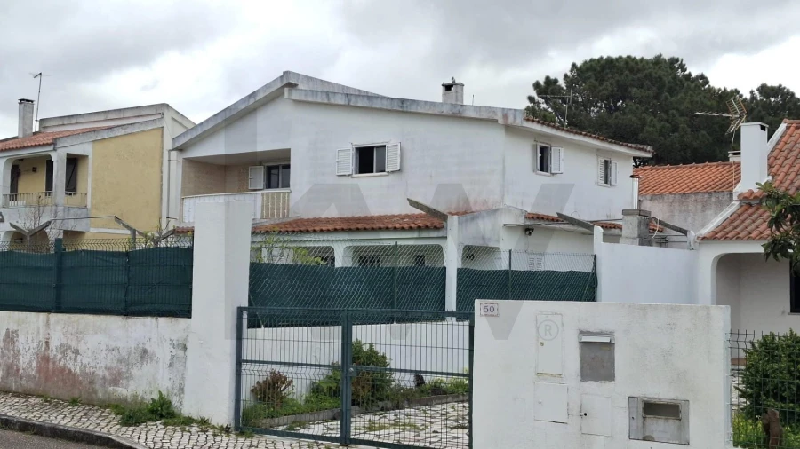 Moradia T3 para Venda em Sesimbra (Castelo) Foto 2