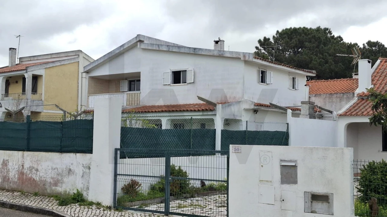 Moradia T3 para Venda em Sesimbra (Castelo) Foto 2