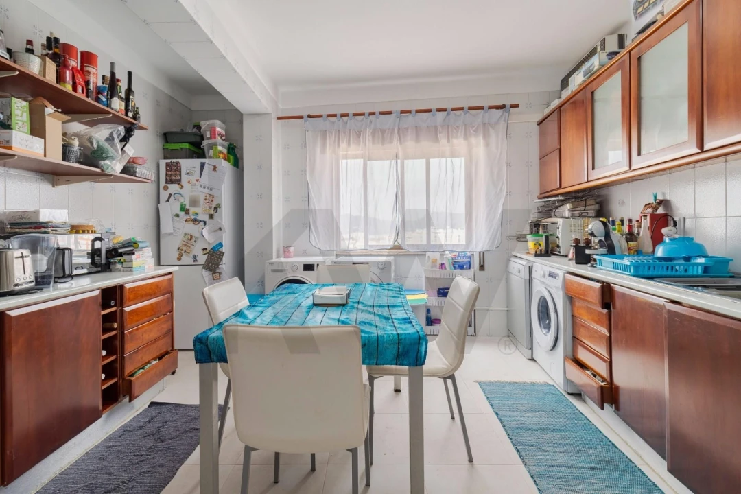 Apartamento T4 para Venda em Setubal (São Sebastião) Foto 2