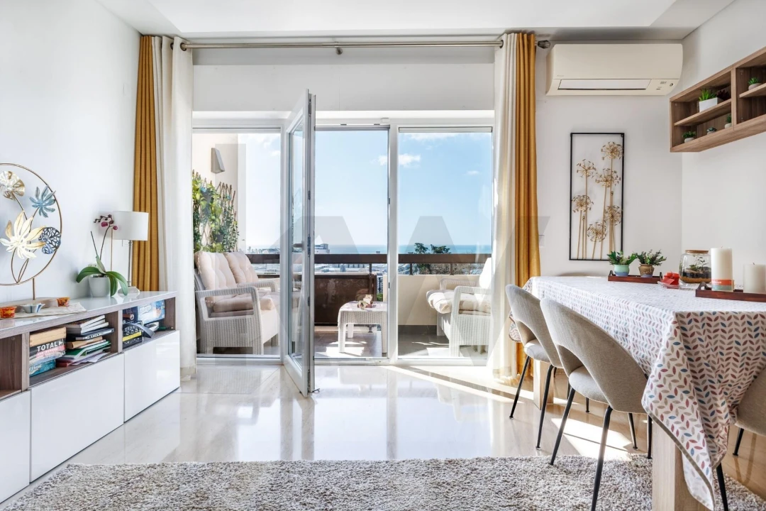 Apartamento T3 para Venda em Cascais e Estoril Foto 2