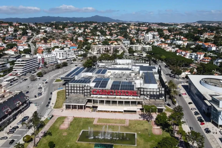 Apartamento T3 para Venda em Cascais e Estoril Foto 24