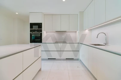 Apartamento T3 para Venda em Avenidas Novas