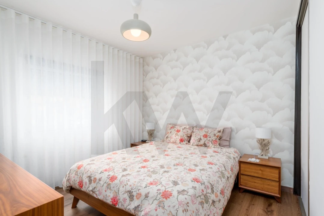 Apartamento T1 para Venda em São Domingos de Rana Foto 11