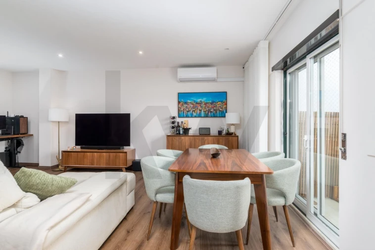 Apartamento T1 para Venda em São Domingos de Rana Foto 5