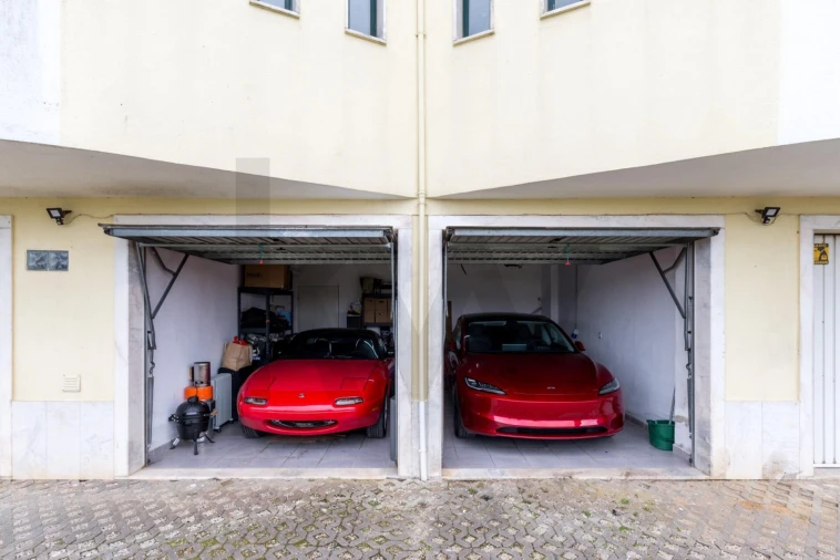 Apartamento T1 para Venda em São Domingos de Rana Foto 16