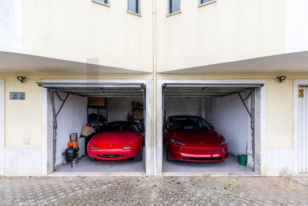 Apartamento T1 para Venda em São Domingos de Rana Foto 16