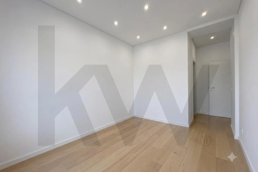 Apartamento T3 para Venda em Queluz e Belas Foto 7
