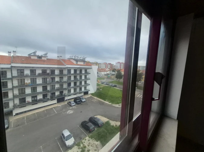 Apartamento T3 para Venda em Algueirão-Mem Martins Foto 11